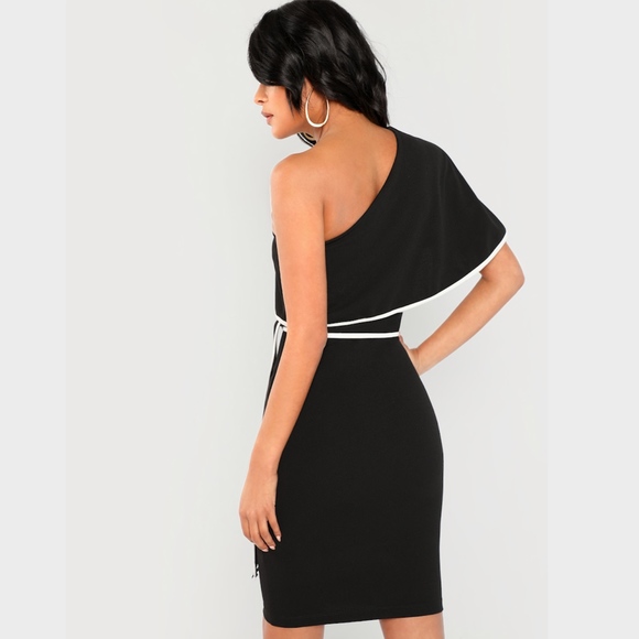 Contrast Tie Belt Flounce One Shoulder Dress - Picture 3 of 8